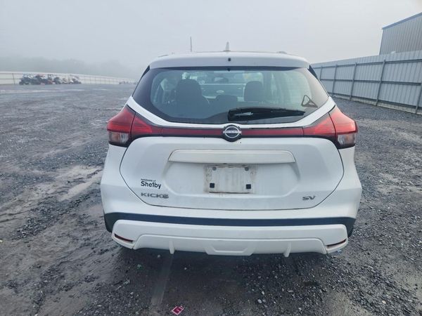 2023 NISSAN KICKS