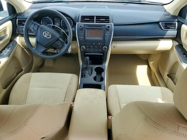 2016 TOYOTA CAMRY