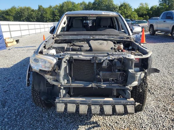 2019 TOYOTA TACOMA SR5