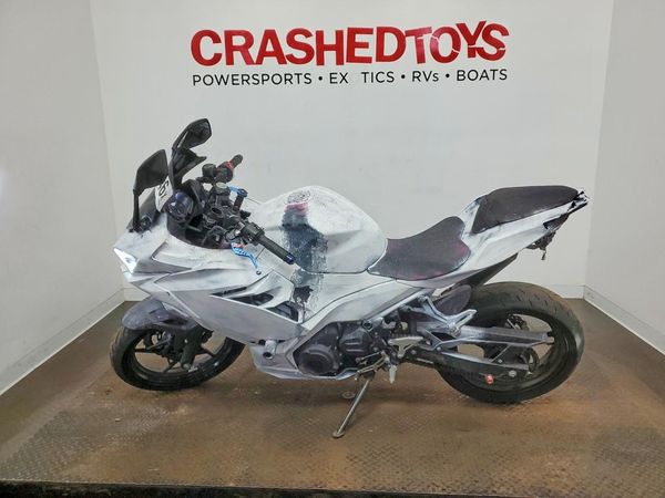 2021 KAWASAKI EX400