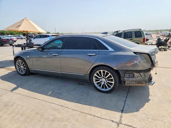 2016 CADILLAC CT6 Luxury