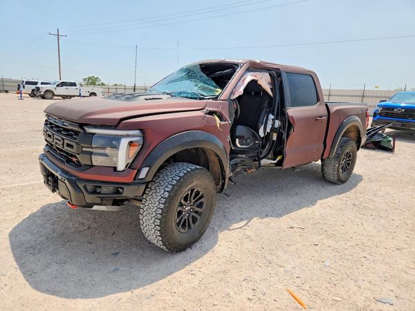 2024 FORD F150