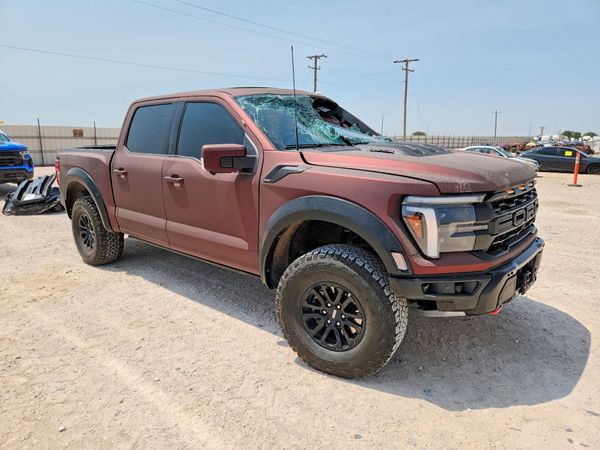 2024 FORD F150