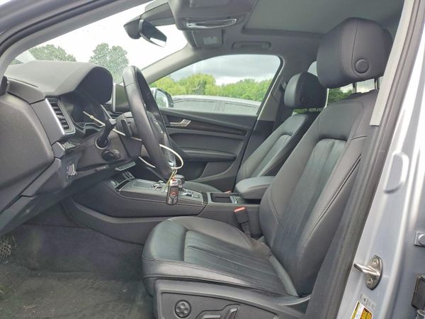 2019 AUDI Q5 quattro Premium Plus