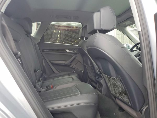 2019 AUDI Q5 quattro Premium Plus
