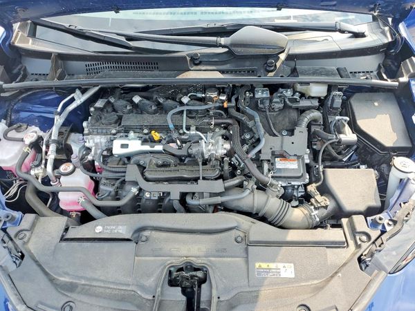 2024 TOYOTA PRIUS