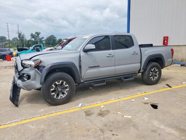 2018 TOYOTA TACOMA