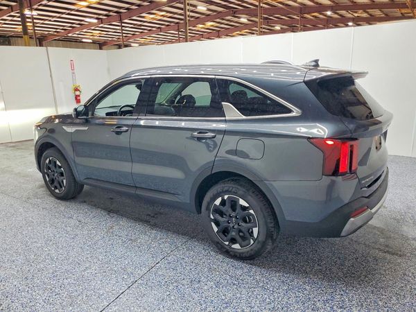2024 KIA SORENTO S