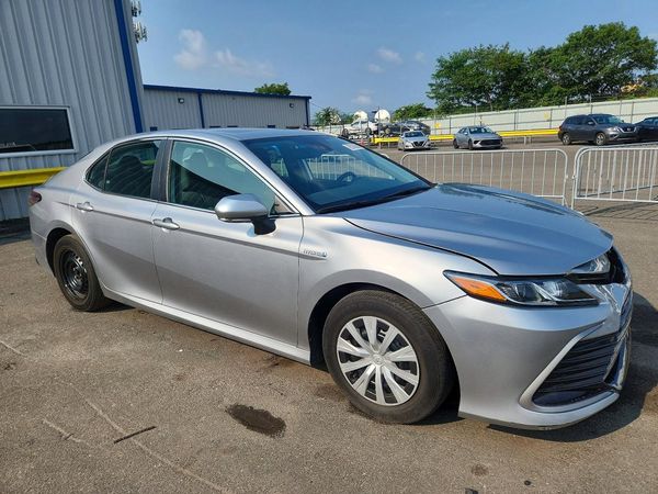 2021 TOYOTA CAMRY