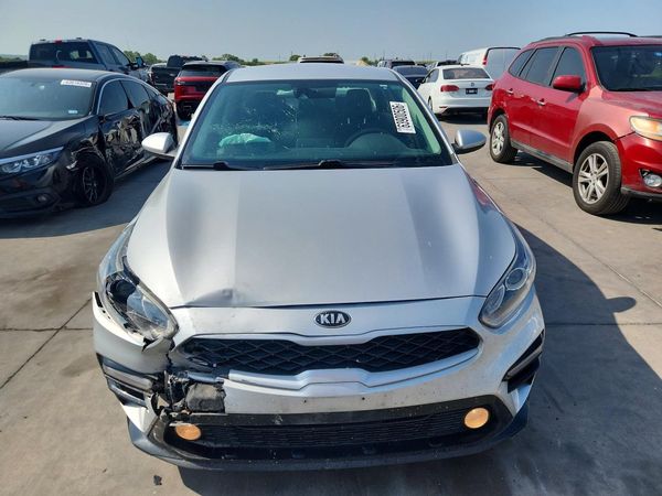 2021 KIA FORTE FE, LXS