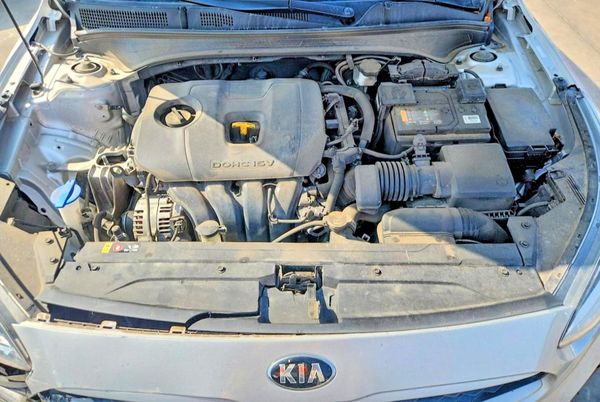 2021 KIA FORTE FE, LXS