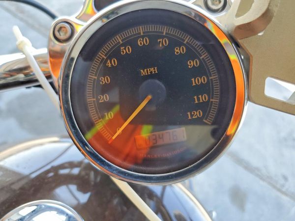 2013 HARLEY-DAVIDSON XL1200