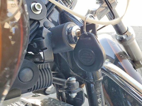 2013 HARLEY-DAVIDSON XL1200