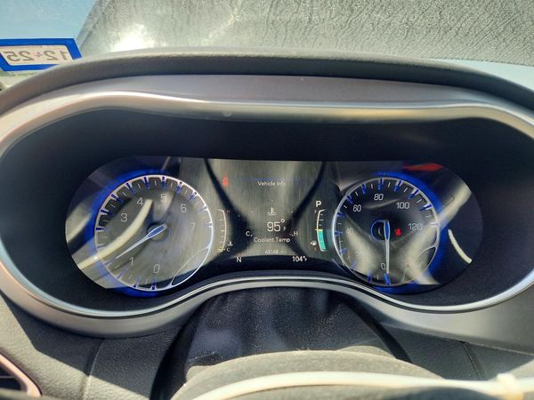 2019 CHRYSLER PACIFICA