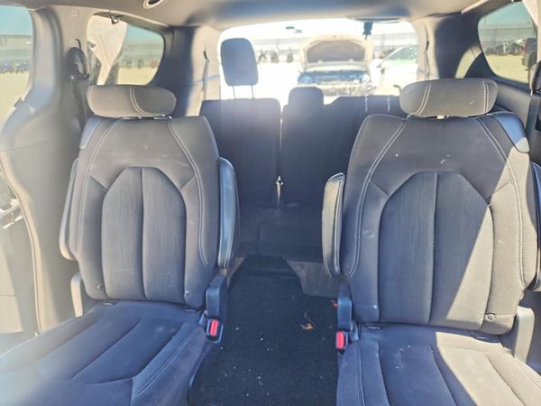 2019 CHRYSLER PACIFICA