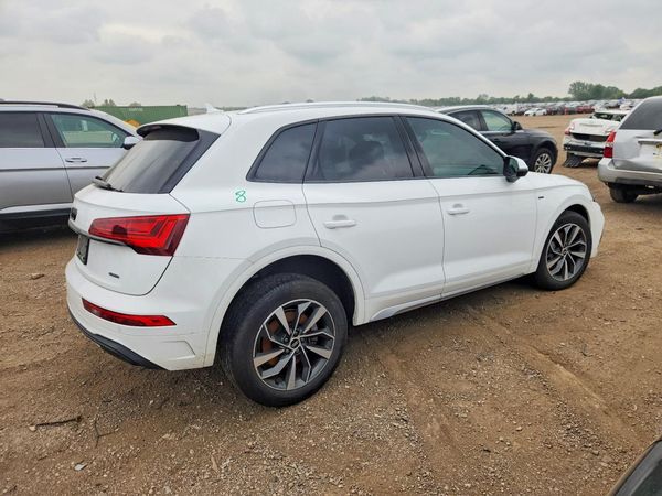 2021 AUDI Q5