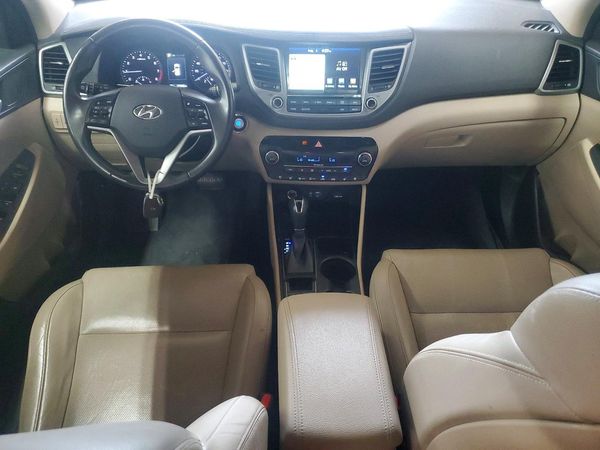 2016 HYUNDAI TUCSON