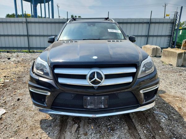 2015 MERCEDES-BENZ GL GL550 4MATIC