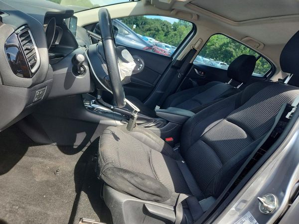 2016 MAZDA 3 Touring/GS