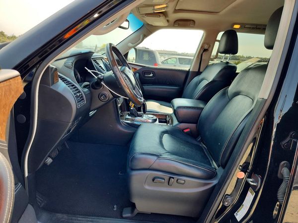 2016 INFINITI QX80
