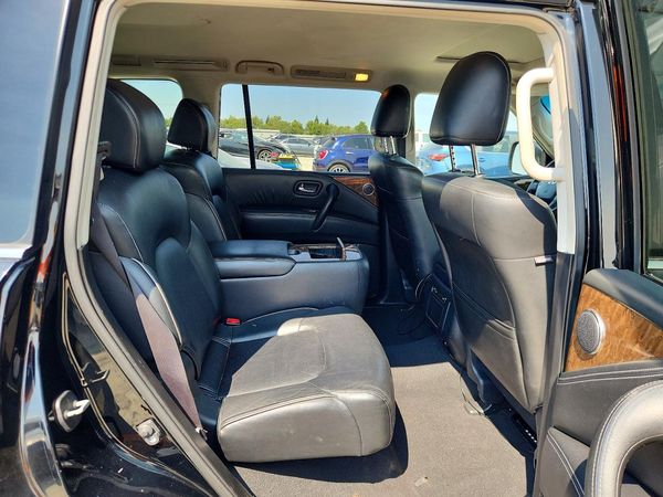 2016 INFINITI QX80