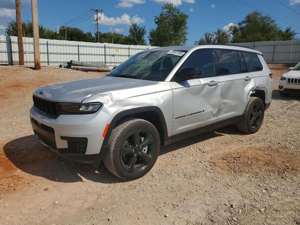 2025 JEEP GRAND CHEROKEE Laredo, Altitude