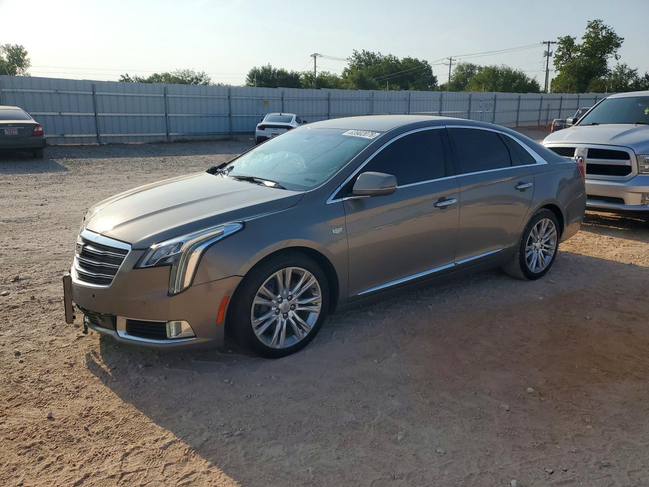 2019 CADILLAC XTS Luxury