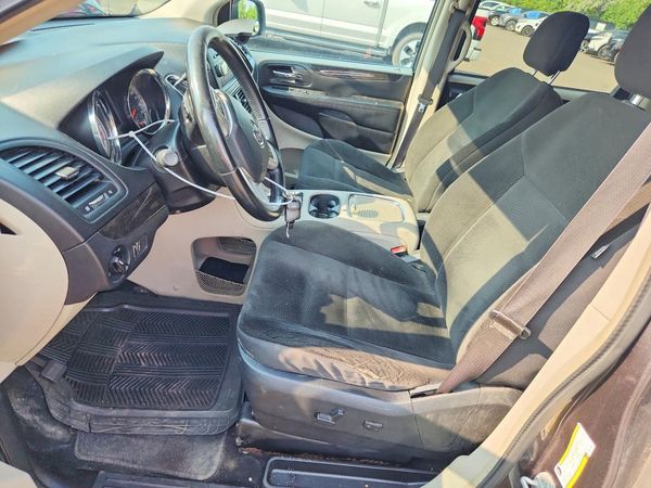2017 DODGE GRAND CARAVAN Crew