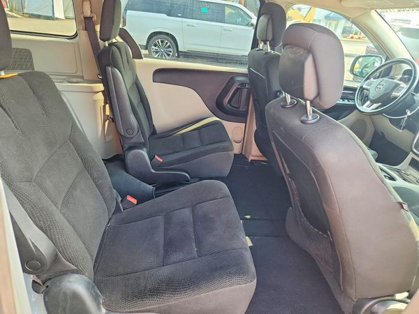 2017 DODGE GRAND CARAVAN Crew
