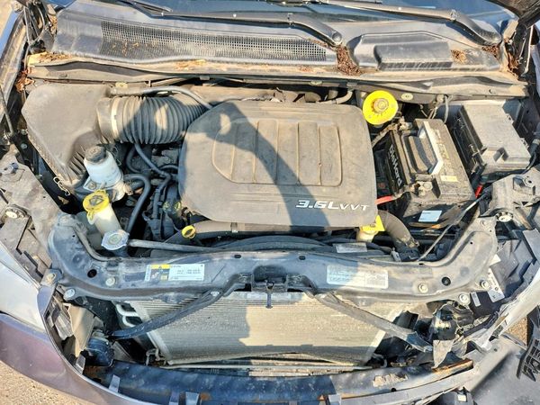 2017 DODGE GRAND CARAVAN Crew
