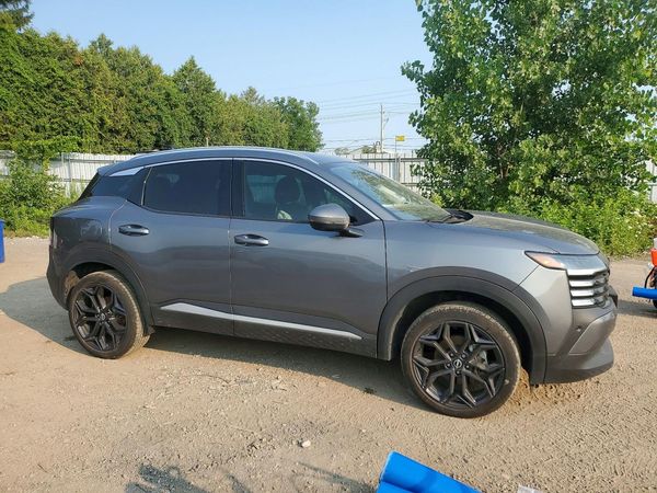 2025 NISSAN KICKS