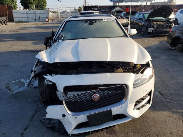 2016 JAGUAR XF R-Sport — DIRF