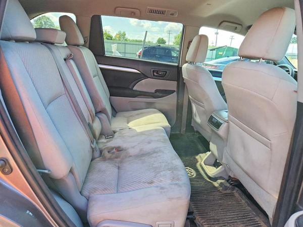 2016 TOYOTA HIGHLANDER Base/Hybrid