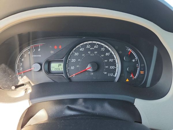 2013 TOYOTA SIENNA