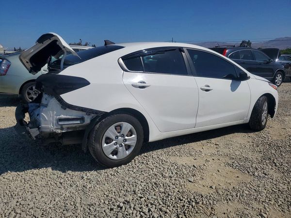 2018 KIA FORTE