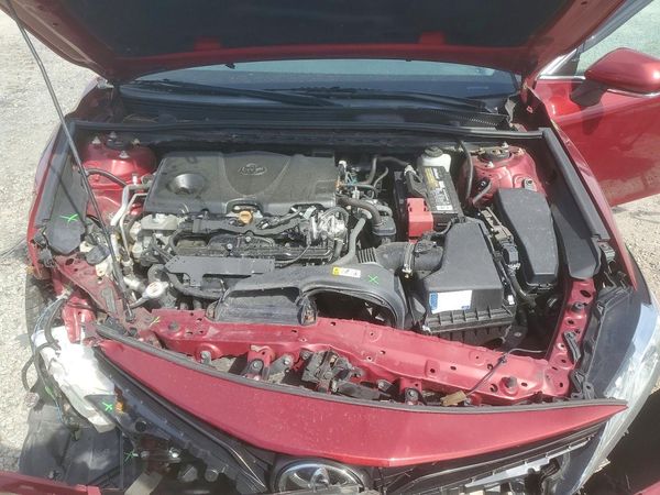 2021 TOYOTA CAMRY XLE