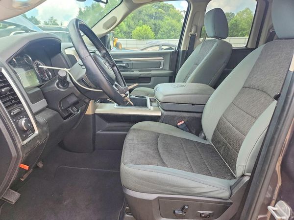 2014 RAM 1500 SLT