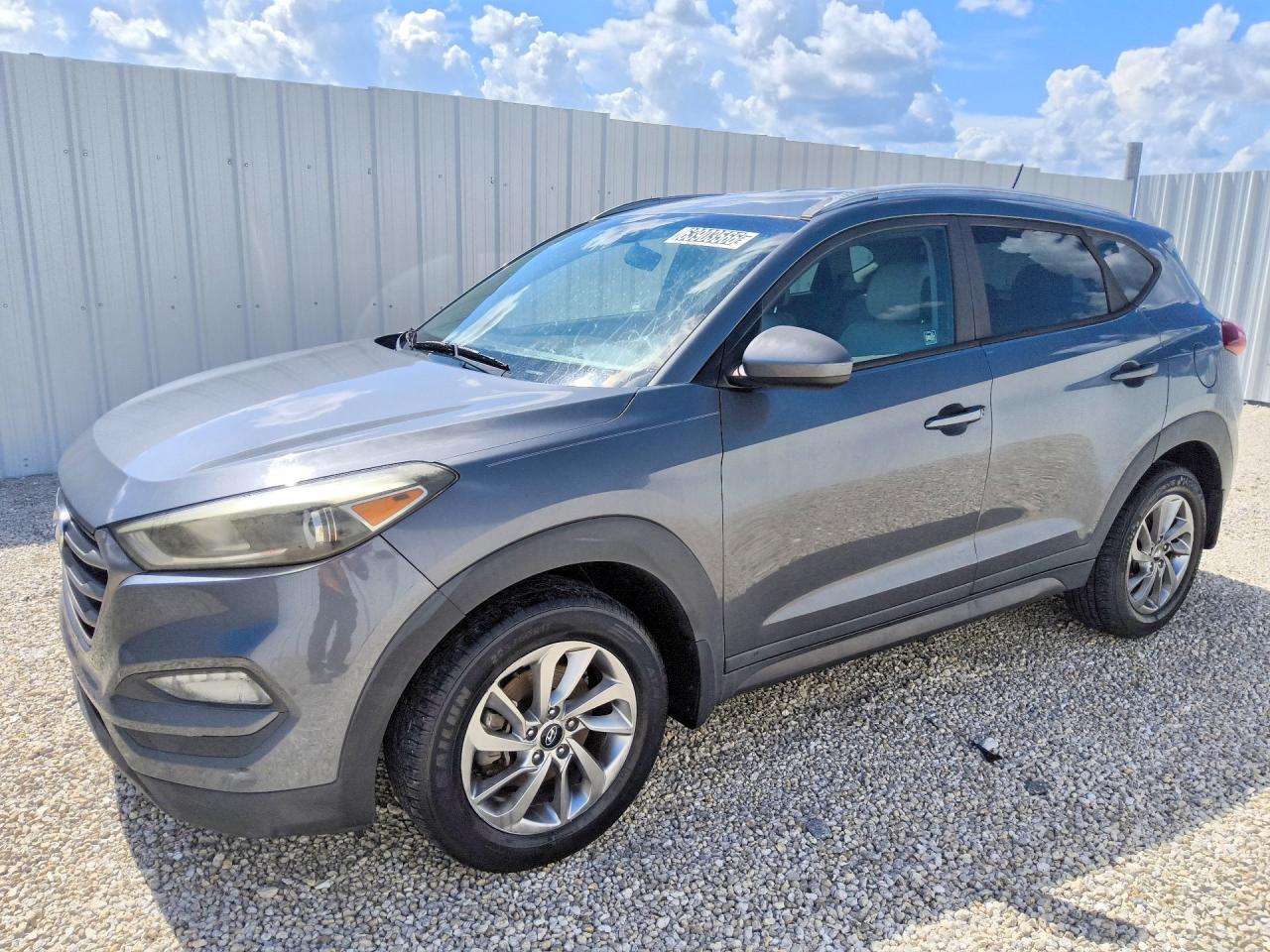 2016 HYUNDAI TUCSON