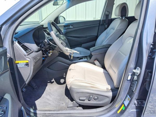 2016 HYUNDAI TUCSON