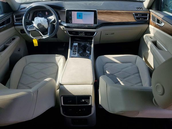 2025 VOLKSWAGEN ATLAS SE