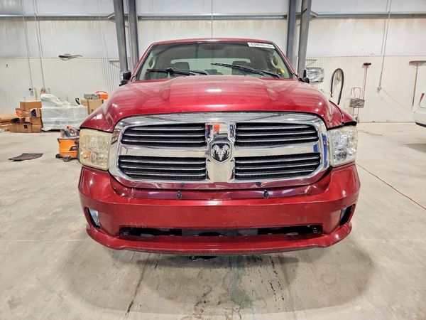 2014 RAM 1500 ST