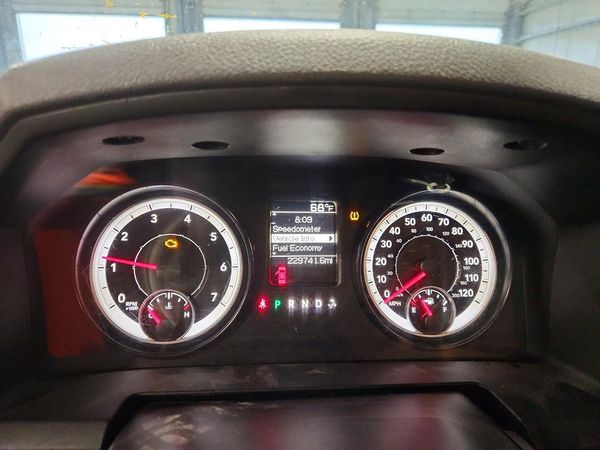2014 RAM 1500 ST