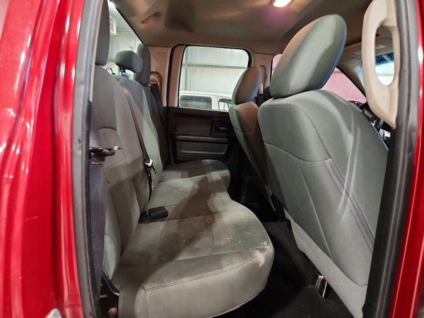 2014 RAM 1500 ST