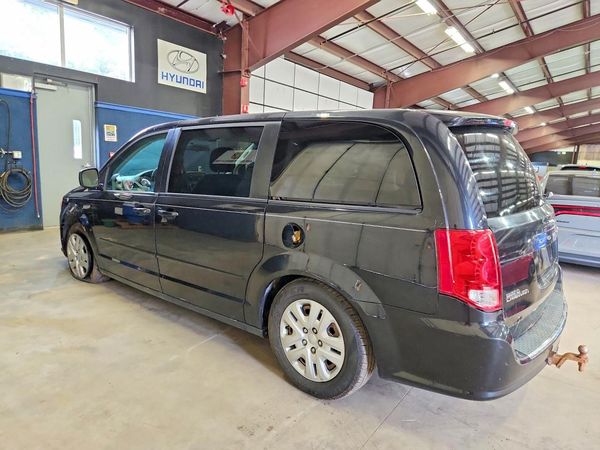 2015 DODGE GRAND CARAVAN SE