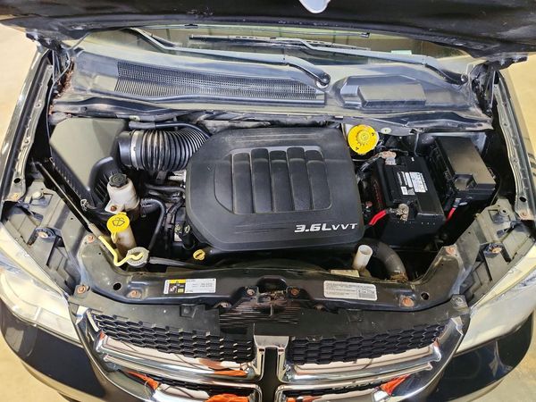 2015 DODGE GRAND CARAVAN SE