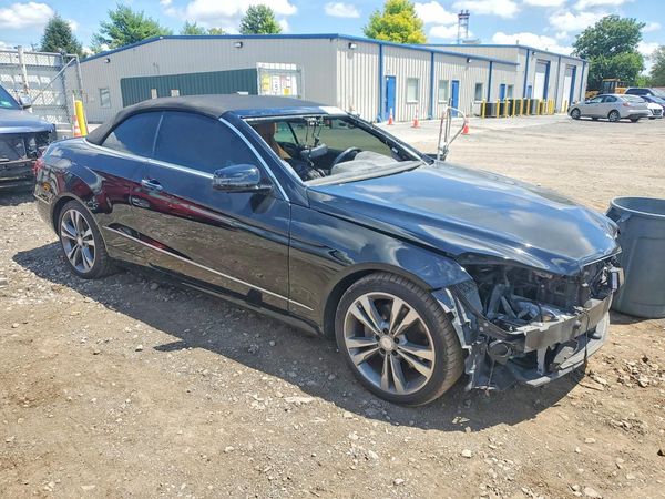 2017 MERCEDES-BENZ E E400
