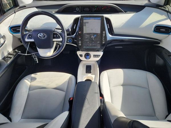 2017 TOYOTA PRIUS Three/Four/Four Adv