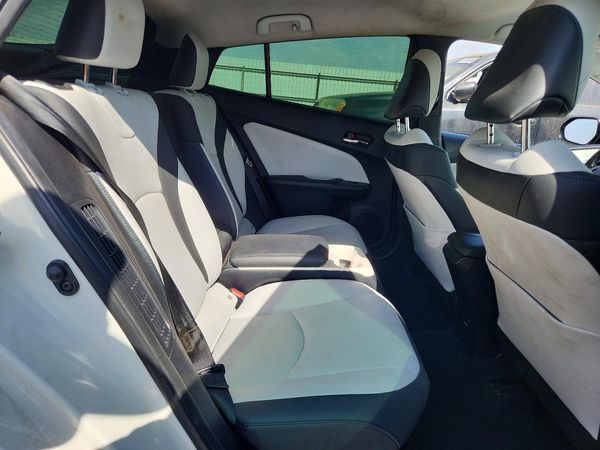 2017 TOYOTA PRIUS Three/Four/Four Adv