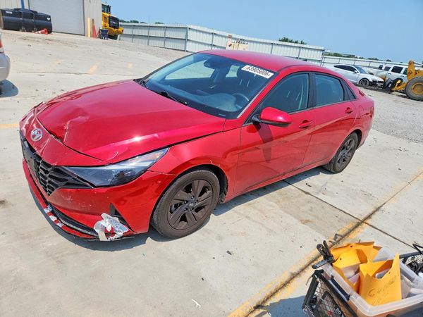 2022 HYUNDAI ELANTRA SEL