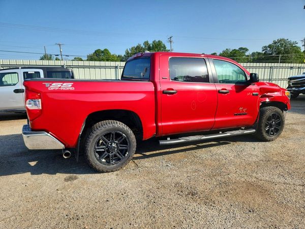 2020 TOYOTA TUNDRA SR5 Grade